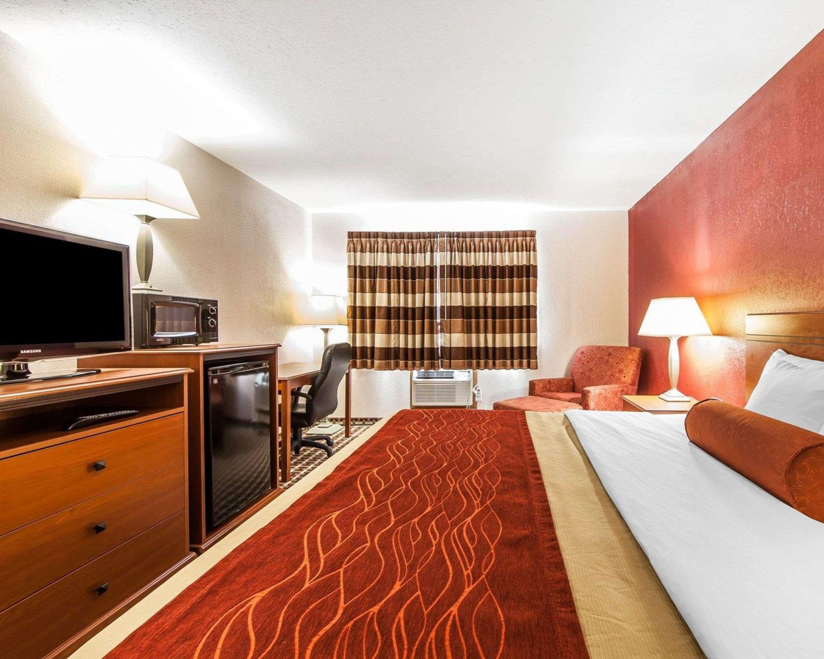 Quality Inn Seaman Dış mekan fotoğraf