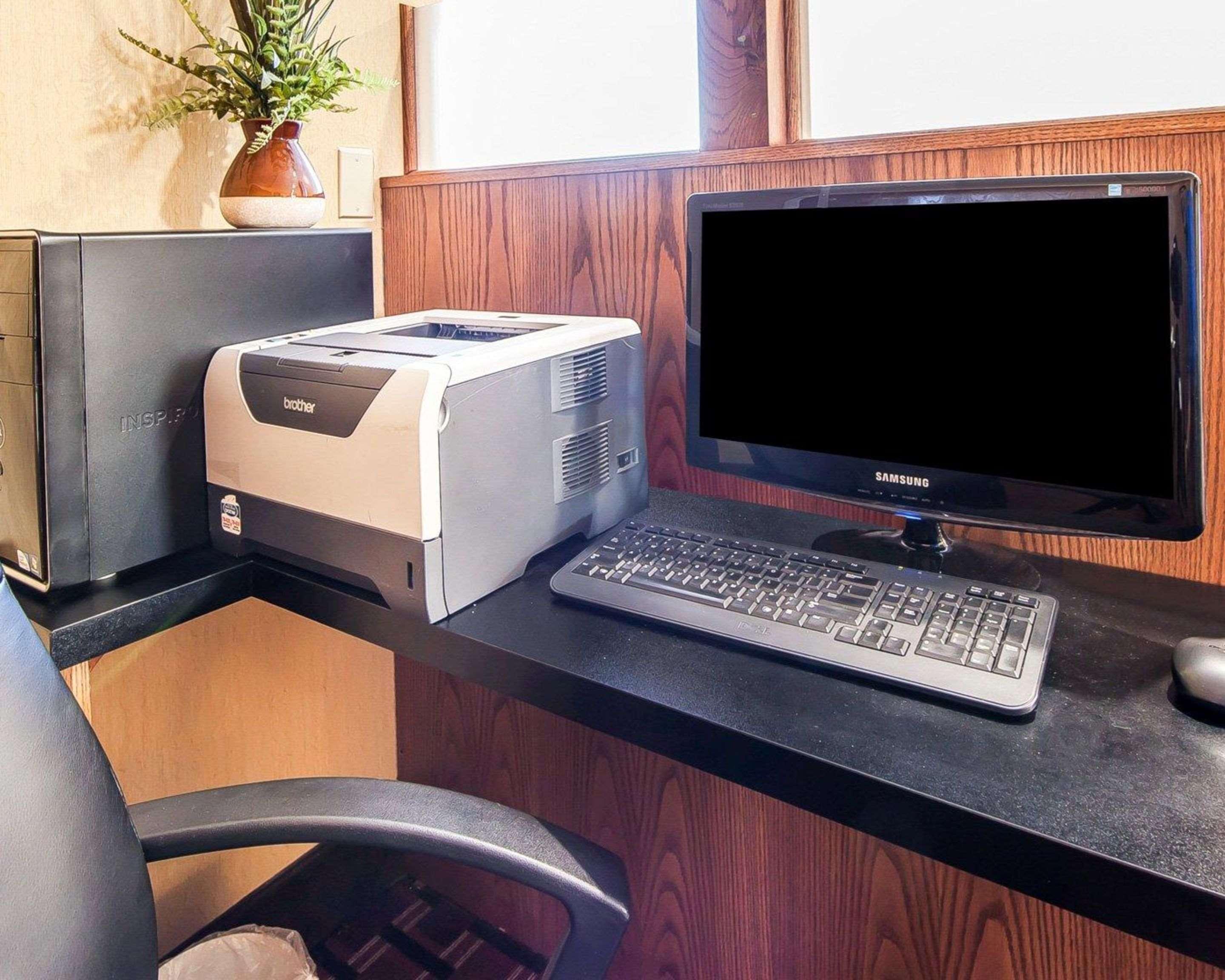 Quality Inn Seaman Dış mekan fotoğraf