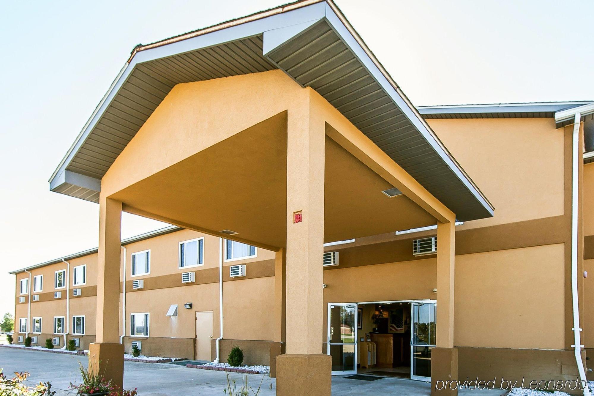 Quality Inn Seaman Dış mekan fotoğraf