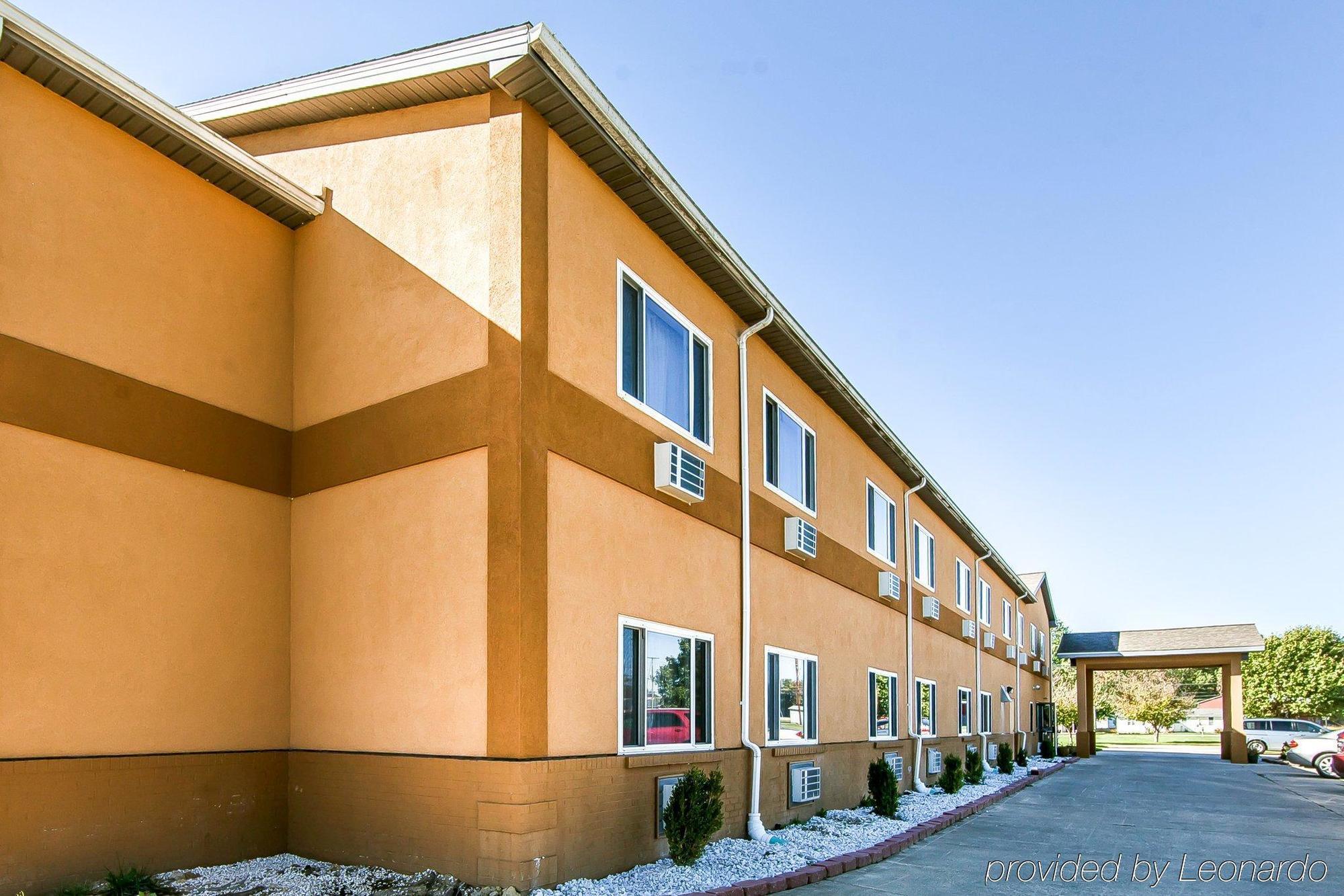 Quality Inn Seaman Dış mekan fotoğraf